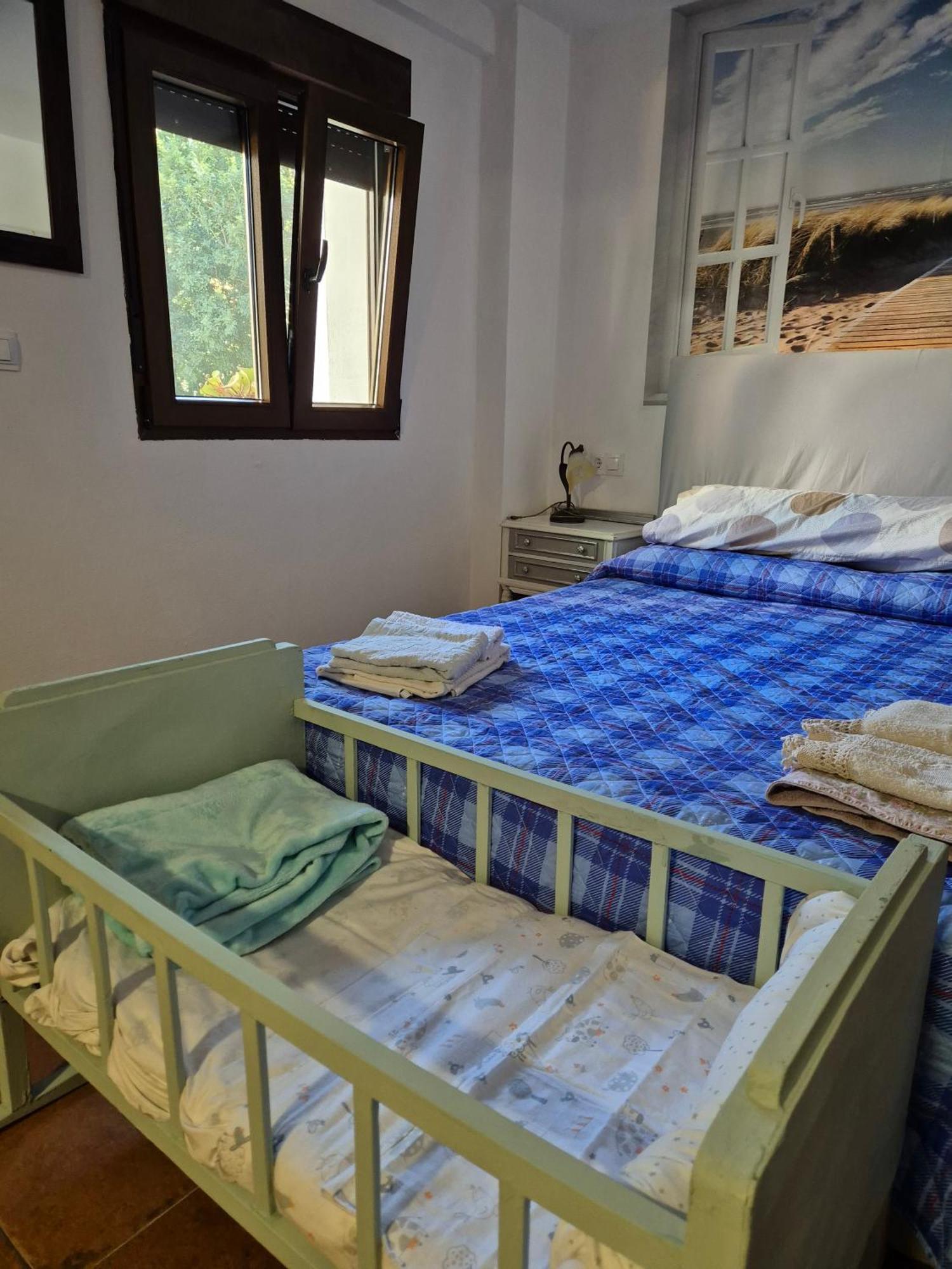 La Casa De La Abuela Apartment ปินอส เกนิล ภายนอก รูปภาพ